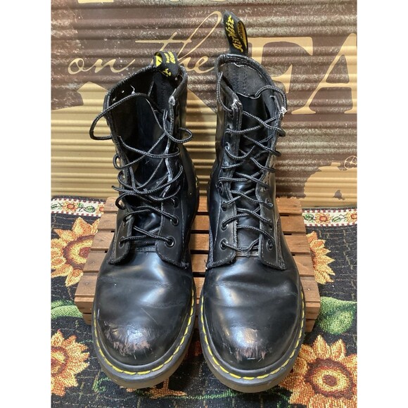 Dr. Martens Airwair Original Smooth Leather Black Boots #11821 Made In England 7 - Picture 5 of 16